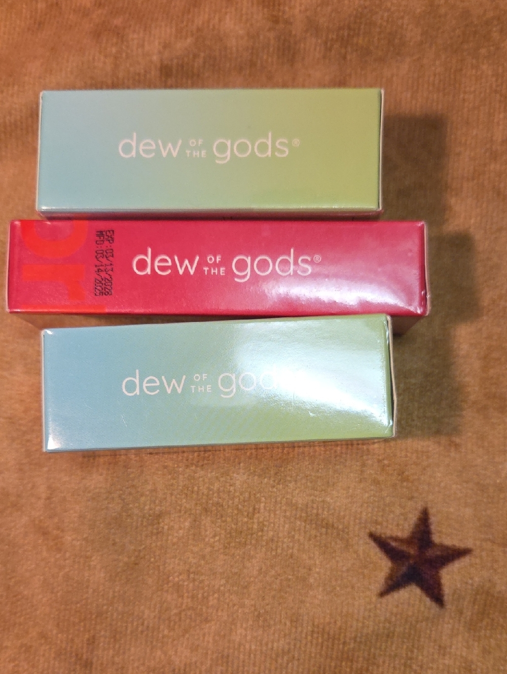 3 dew of the gods Lipstick Set — Pink and Blue Shades